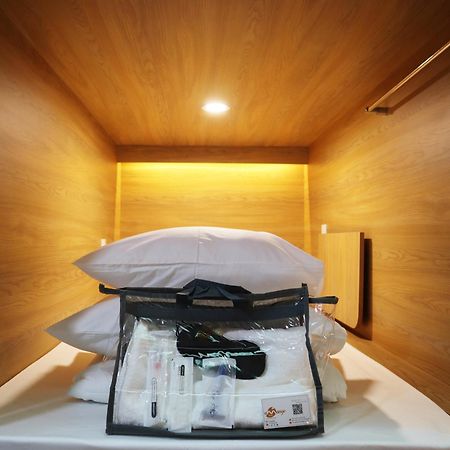 Amango Dorm Hostel Ho Chi Minh City Bagian luar foto
